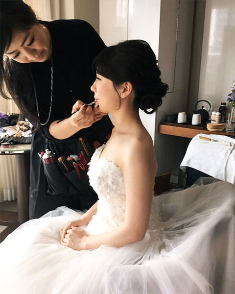 �E�F�f�B���O�w�A���C�N